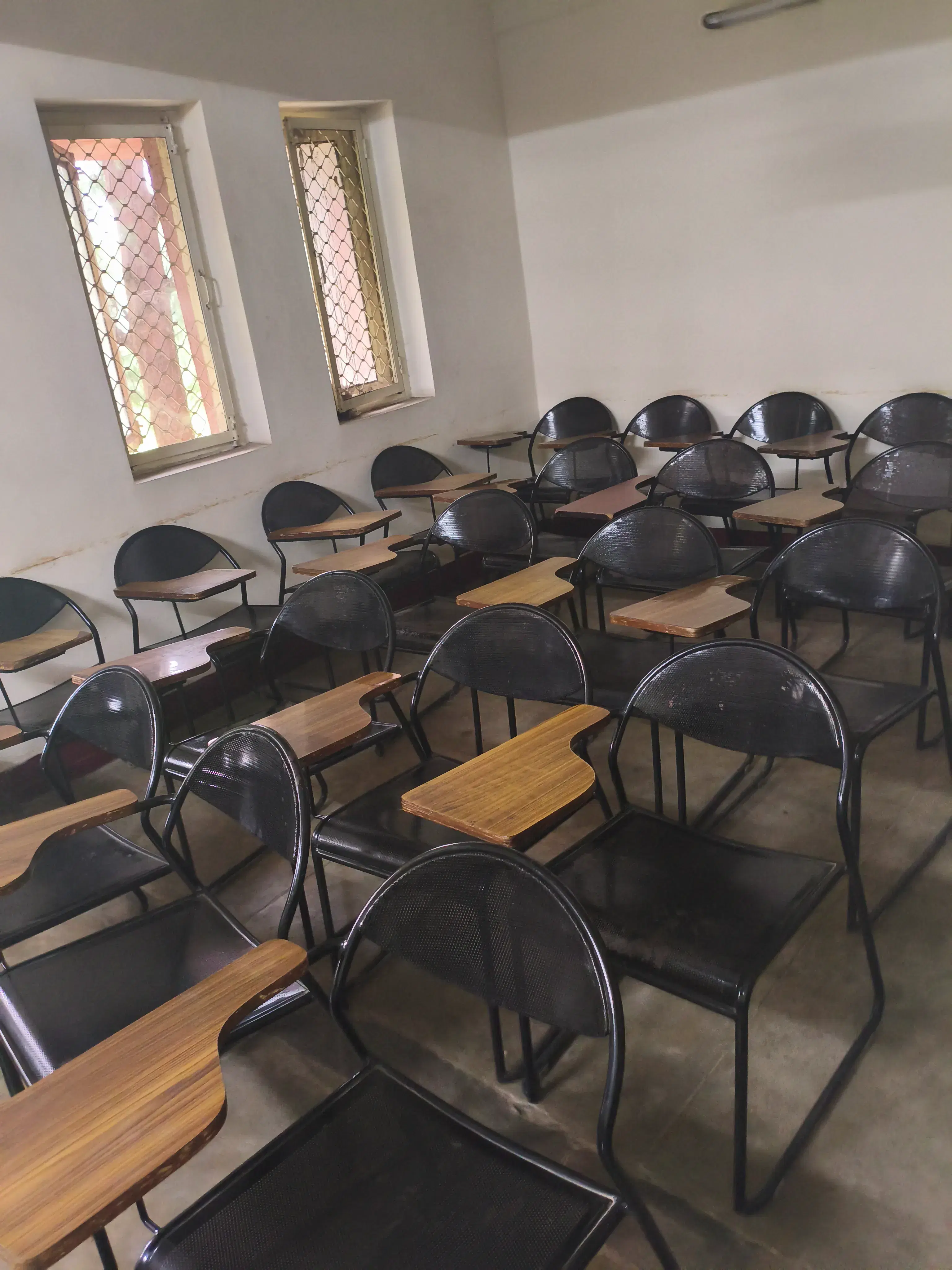 LSR Delhi Academic Building photo 13